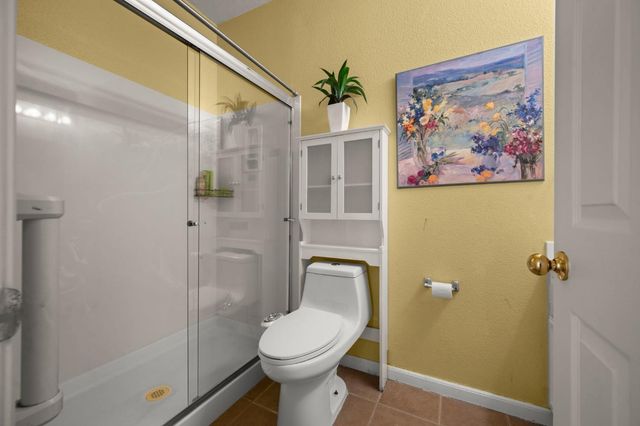 2160 Mabry Dr, Sacramento, CA 95835