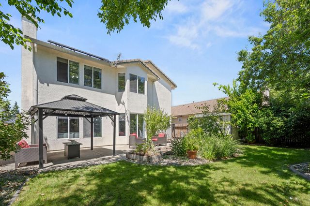 2160 Mabry Dr, Sacramento, CA 95835