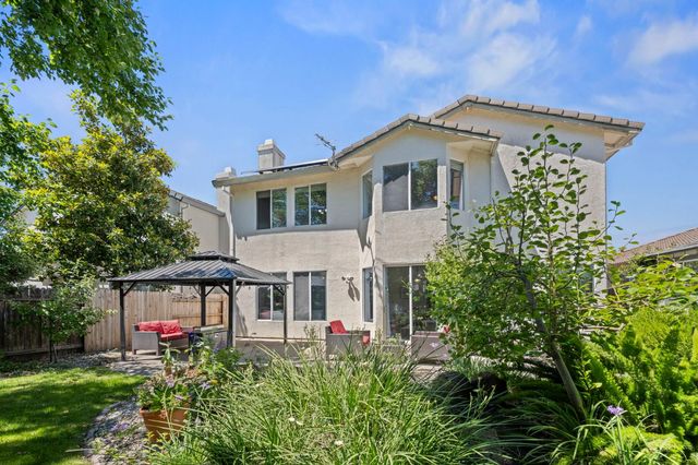 2160 Mabry Dr, Sacramento, CA 95835