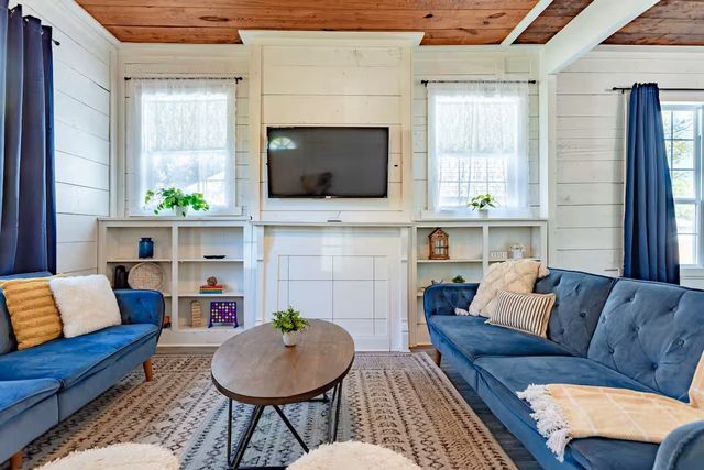 2024 Edna Avenue, Waco, TX 76708