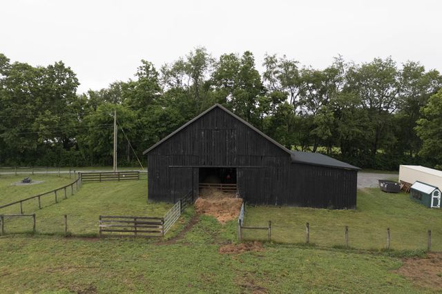 4578 Combs Ferry Road, Winchester, KY 40391