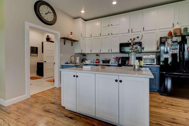 4578 Combs Ferry Road, Winchester, KY 40391