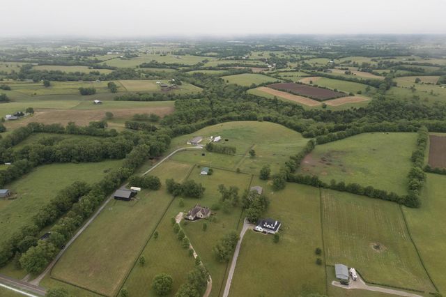 4578 Combs Ferry Road, Winchester, KY 40391