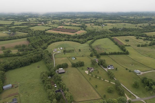 4578 Combs Ferry Road, Winchester, KY 40391