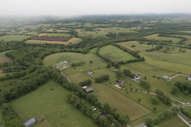 4578 Combs Ferry Road, Winchester, KY 40391