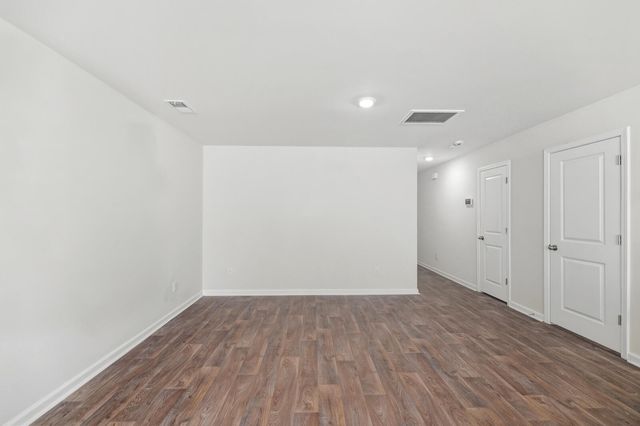 4712 Palm View Circle, North Charleston, SC 29418