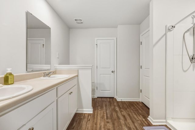 4712 Palm View Circle, North Charleston, SC 29418