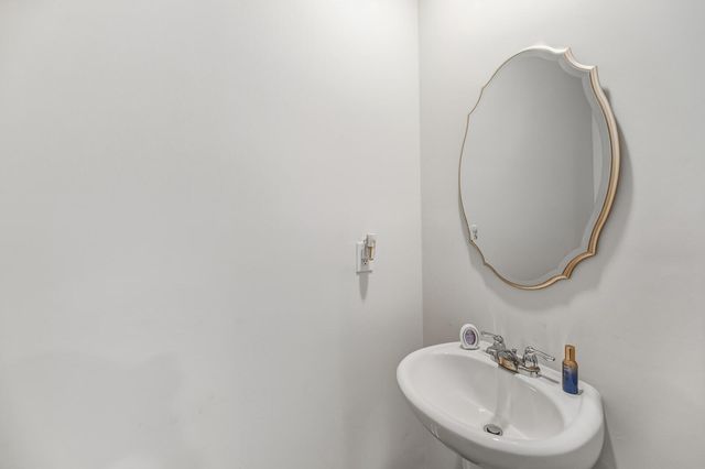 4712 Palm View Circle, North Charleston, SC 29418