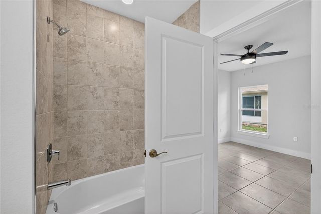 528 ROSE APPLE CIRCLE, Port Charlotte, FL 33954