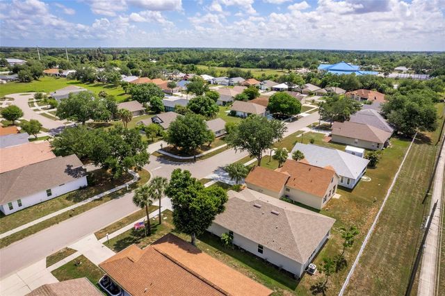 528 ROSE APPLE CIRCLE, Port Charlotte, FL 33954