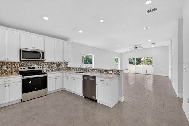 528 ROSE APPLE CIRCLE, Port Charlotte, FL 33954