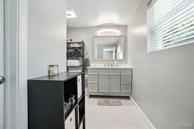 1542 US Rt 50, Stonelick Twp, OH 45150