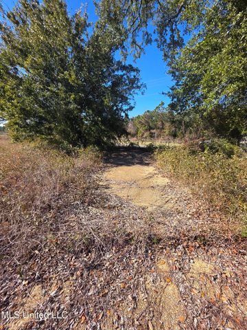 732 Wildwood Court, Pass Christian, MS 39571