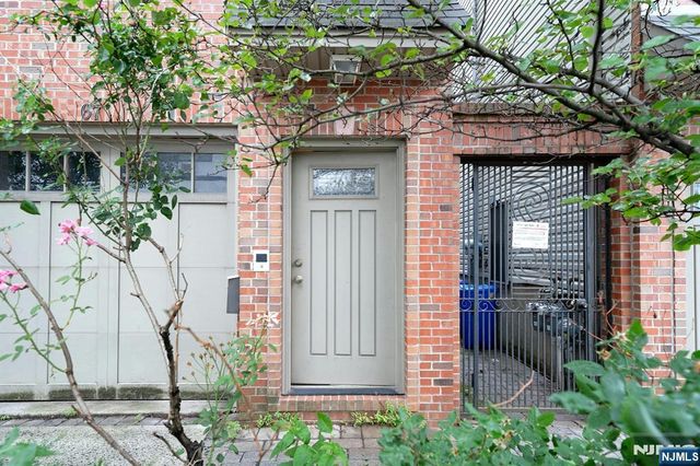 67 Bleecker Street 2, Jersey City, NJ 07307