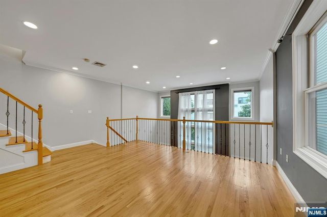 67 Bleecker Street 2, Jersey City, NJ 07307