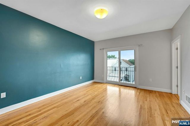 67 Bleecker Street 2, Jersey City, NJ 07307