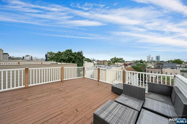67 Bleecker Street 2, Jersey City, NJ 07307