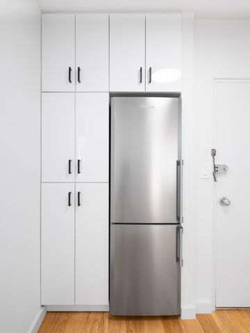 80 Park Ave Apt 6F, New York City, NY 10016