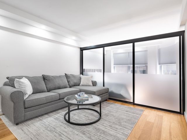 80 Park Ave Apt 6F, New York City, NY 10016
