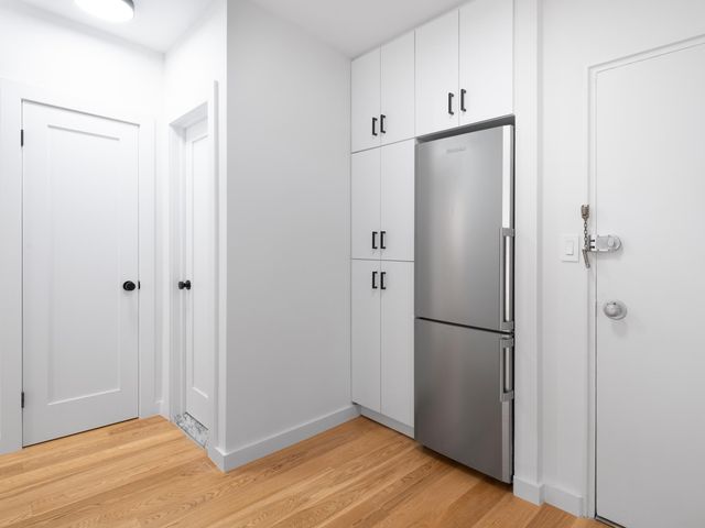 80 Park Ave Apt 6F, New York City, NY 10016