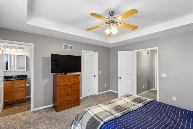 6913 Jack London Drive, Johnston, IA 50131