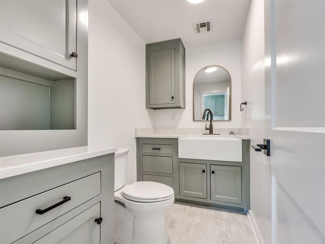 11124 SE 44th Place, Oklahoma City, OK 73150