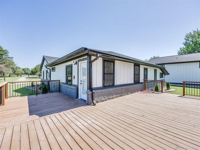 11124 SE 44th Place, Oklahoma City, OK 73150