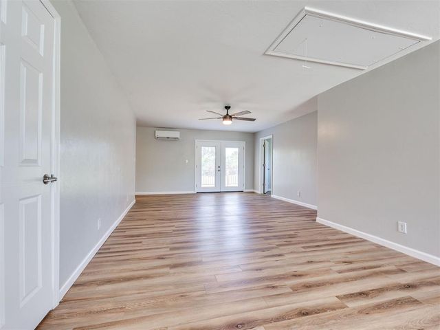 11124 SE 44th Place, Oklahoma City, OK 73150