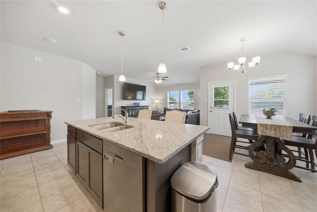 711 Davy Street, Brenham, TX 77833