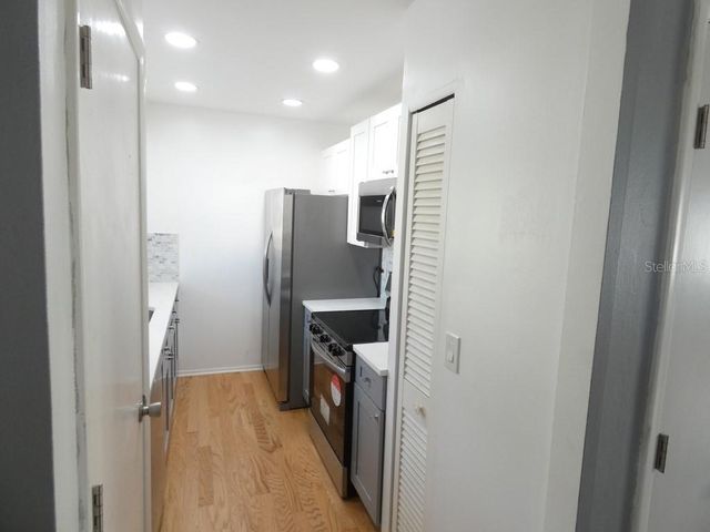 2001 GREENBRIAR BOULEVARD 13, Clearwater, FL 33763