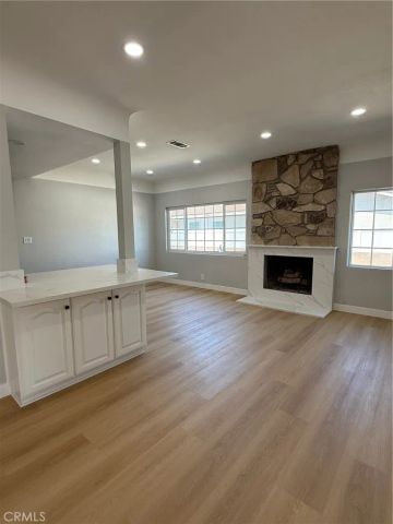15359 eucalyptus ave, Bellflower, CA 90706
