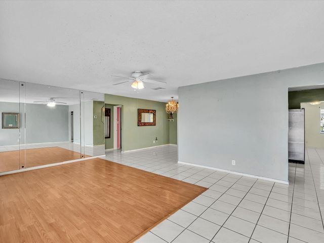 5711 NW 84th Avenue, Tamarac, FL 33321