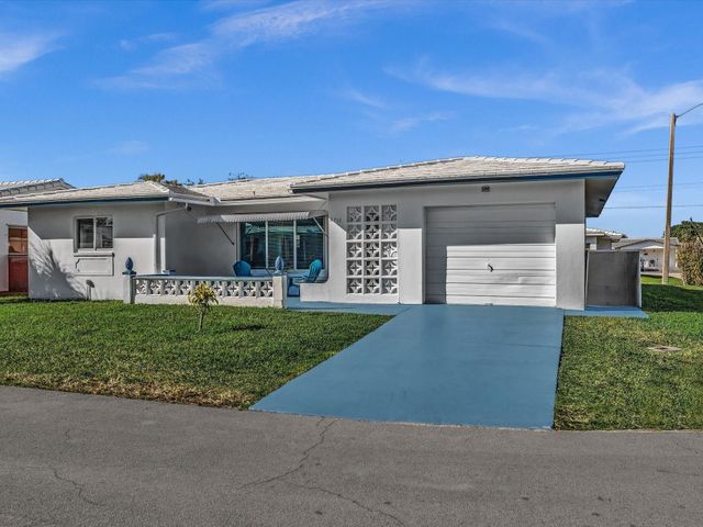 5711 NW 84th Avenue, Tamarac, FL 33321