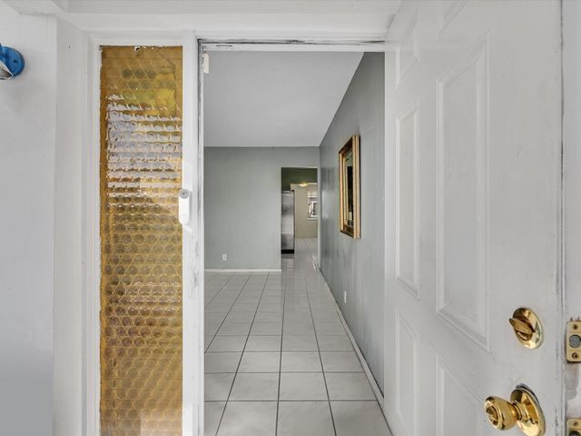 5711 NW 84th Avenue, Tamarac, FL 33321