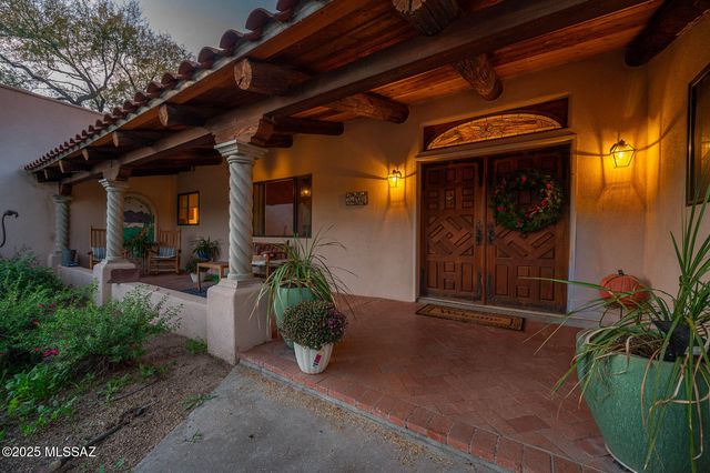 10475 E Speedway Boulevard, Tucson, AZ 85748