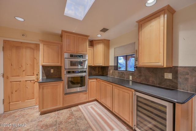 10475 E Speedway Boulevard, Tucson, AZ 85748