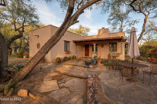 10475 E Speedway Boulevard, Tucson, AZ 85748