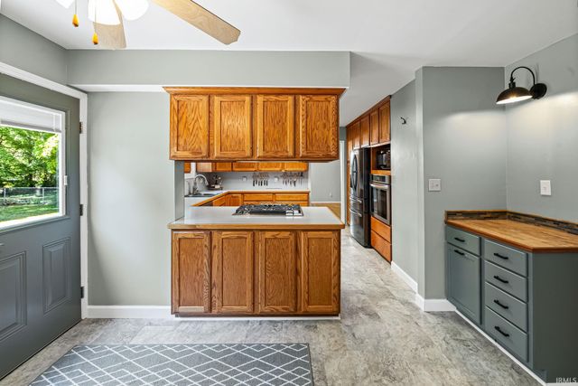 2861 Linda W Lane, West Lafayette, IN 47906