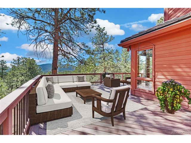 2360 Juniper Ct, Golden, CO 80401