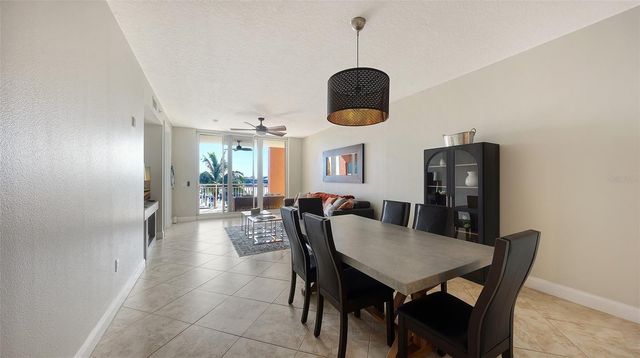 606 RIVIERA DUNES WAY 207, Palmetto, FL 34221