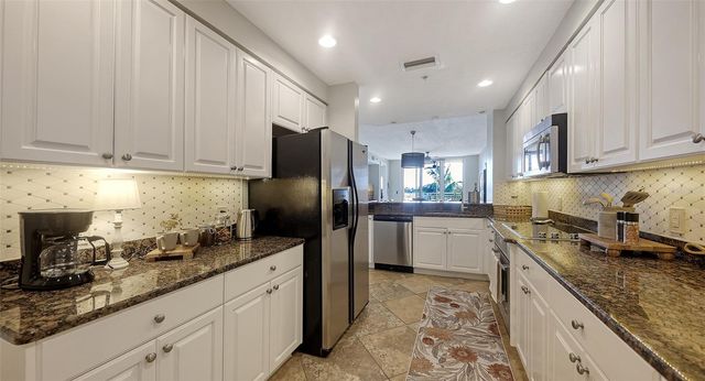 606 RIVIERA DUNES WAY 207, Palmetto, FL 34221