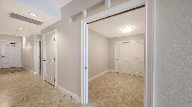 606 RIVIERA DUNES WAY 207, Palmetto, FL 34221