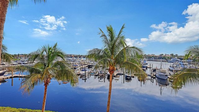 606 RIVIERA DUNES WAY 207, Palmetto, FL 34221