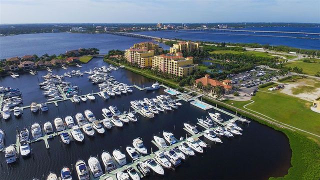 606 RIVIERA DUNES WAY 207, Palmetto, FL 34221