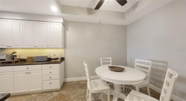 606 RIVIERA DUNES WAY 207, Palmetto, FL 34221