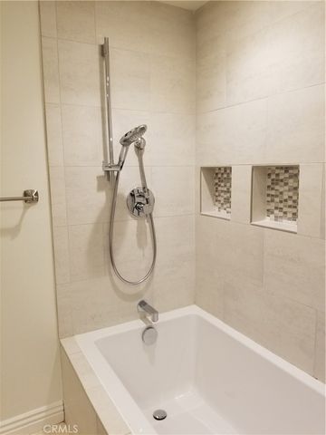 2863 Serang Place, Costa Mesa, CA 92626