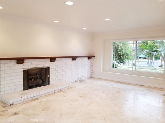 2863 Serang Place, Costa Mesa, CA 92626