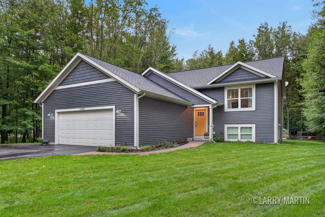 13437 Young Forest Court, Olive Twp, MI 49460