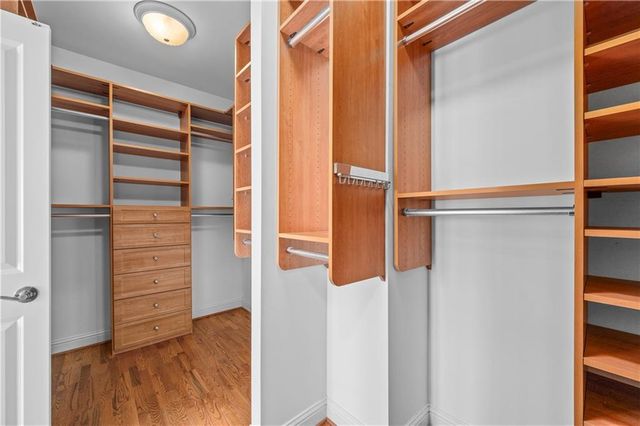 932 Manor Parc Drive, Decatur, GA 30033