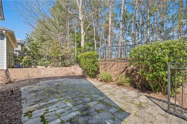 932 Manor Parc Drive, Decatur, GA 30033